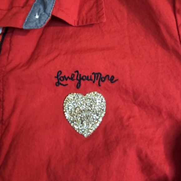 Tommy Hilfiger Love You More Sparkle Heart Small Button-down Red Preppy - Picture 2 of 8